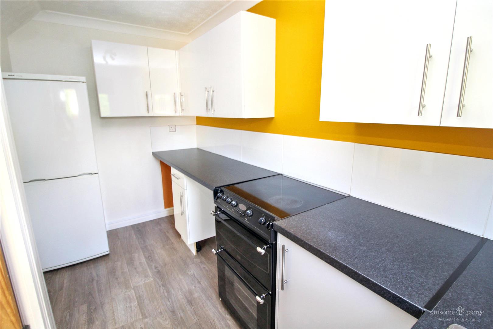 Caistor Close, Calcot, Reading